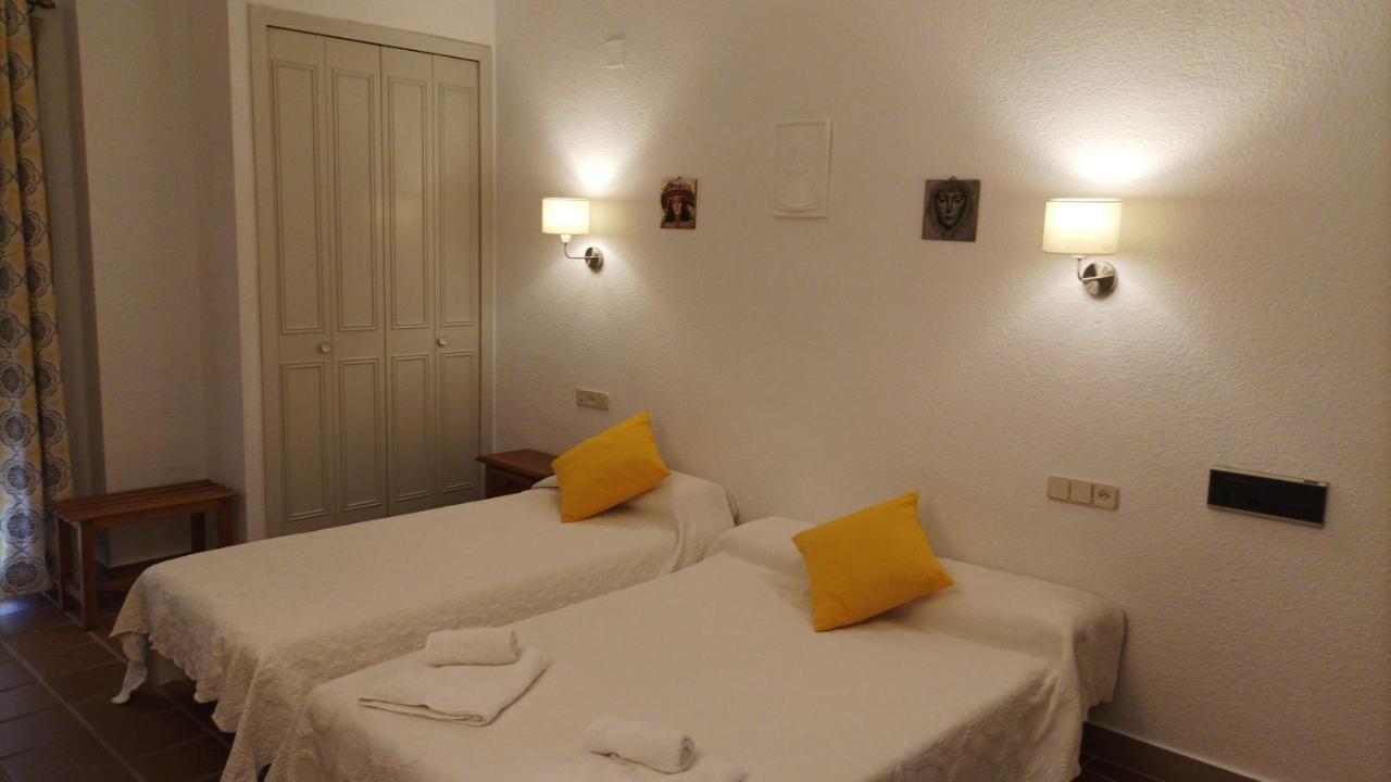 Estudio Reina Y Pastora El Rocio Apartment Luaran gambar